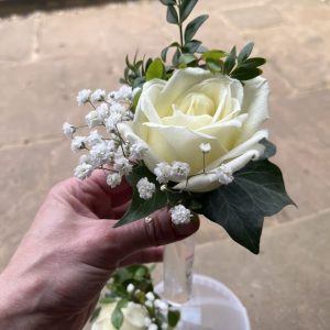Butonhole white rose